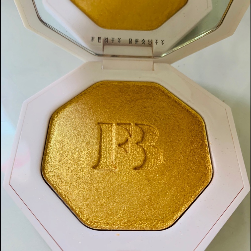 HIGHLIGHTER! Killawat FENTY BEAUTY ✨✨✨✨